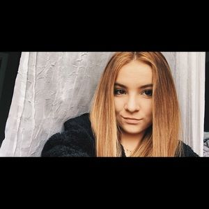 Meet your Posher, Cerys